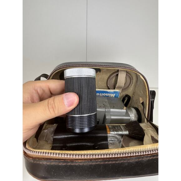 Minolta Autopak-8 K5 Super 8 Movie Camera w/ Case & Manual Vintage Japan - Picture 8 of 16